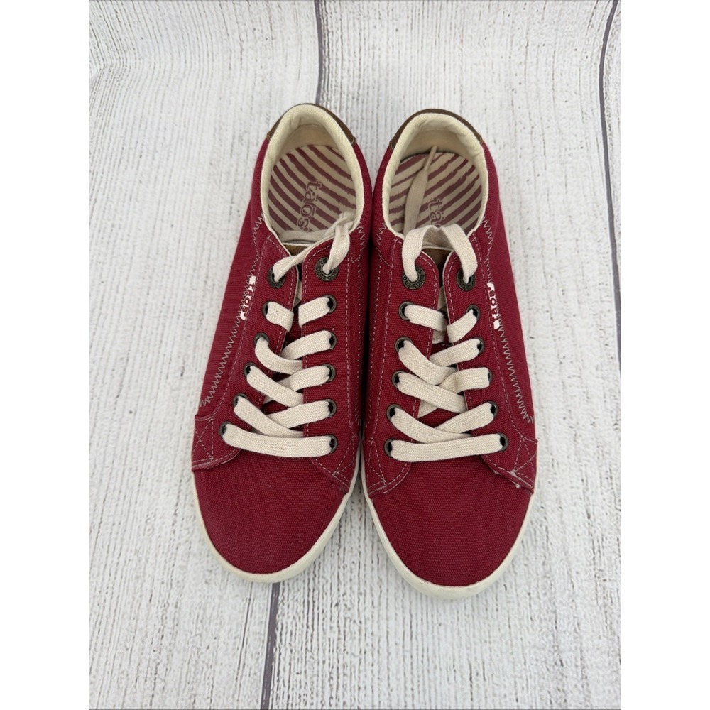 Taos Shoes Women's 8 Red Star Burst Sneakers Casual Comfort Canvas Lace Up